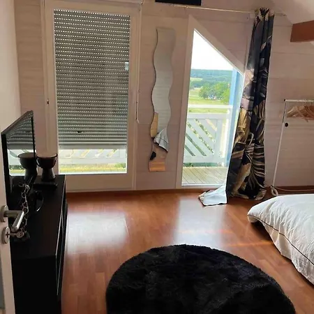 Holiday home Country Chalet Sauna And Jacuzzi