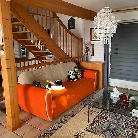 Holiday home Country Chalet Sauna And Jacuzzi *