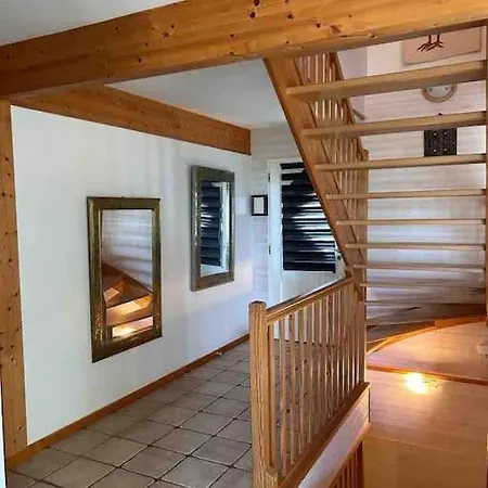 Country Chalet Sauna And Jacuzzi